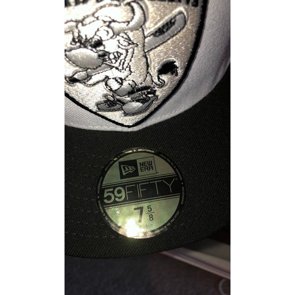 Yamborghini New Era Blk/Wht 7 5/8 fitted hat - Picture 4 of 7